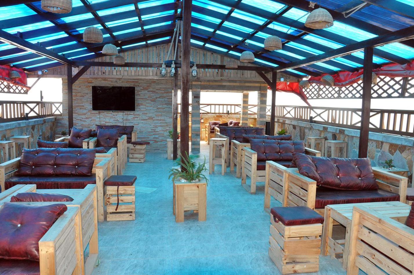 Ocean6 Hotel Kokrobite Exterior photo